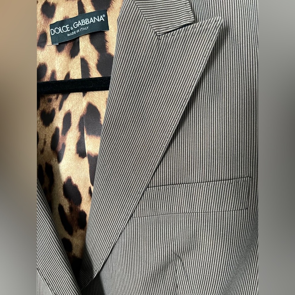 Dolce & Gabbana Women's Brown Striped Luxury
Blazer Jacket Size 46 Leopard Lined - Picture 4 of 8